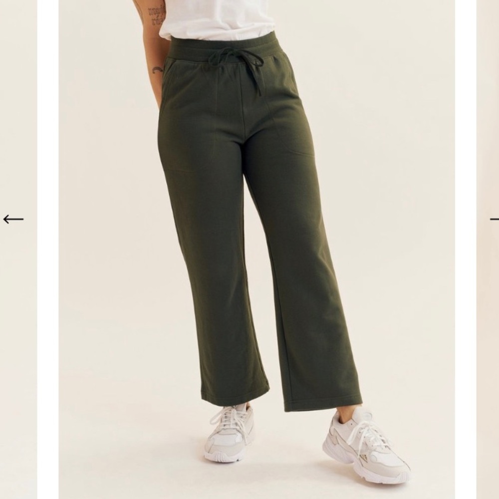 Kotn Culotte Sweatpants in Army Green